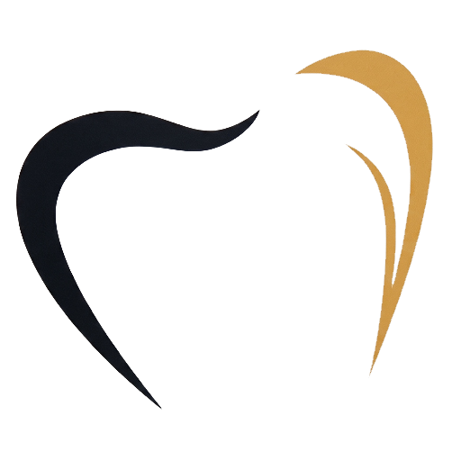 Logomarca estilizada da Dra. Camila Freitas em tons de preto e dourado, simbolizando odontologia moderna em Feira de Santana.